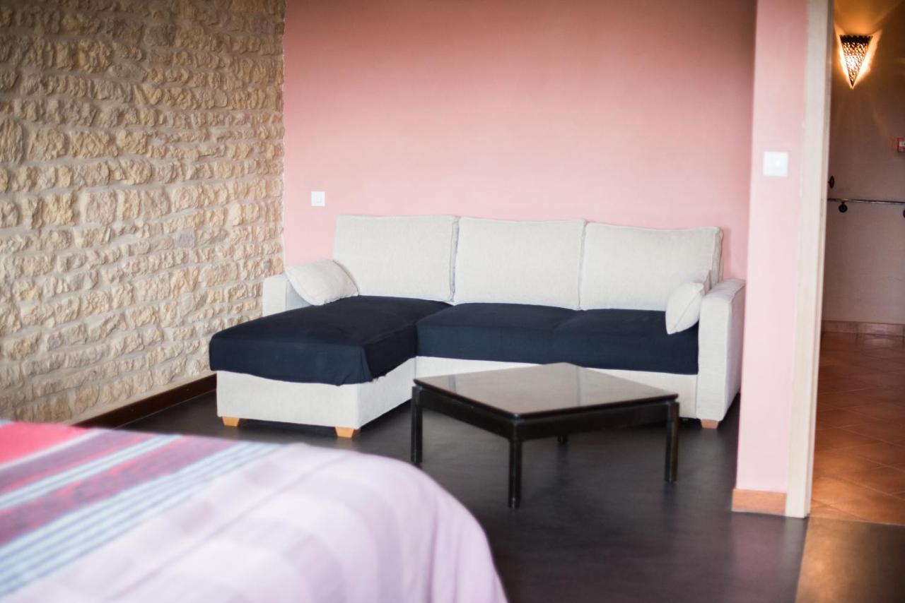 Chambres D'Hotes La Fraiseraie Tellancourt Εξωτερικό φωτογραφία